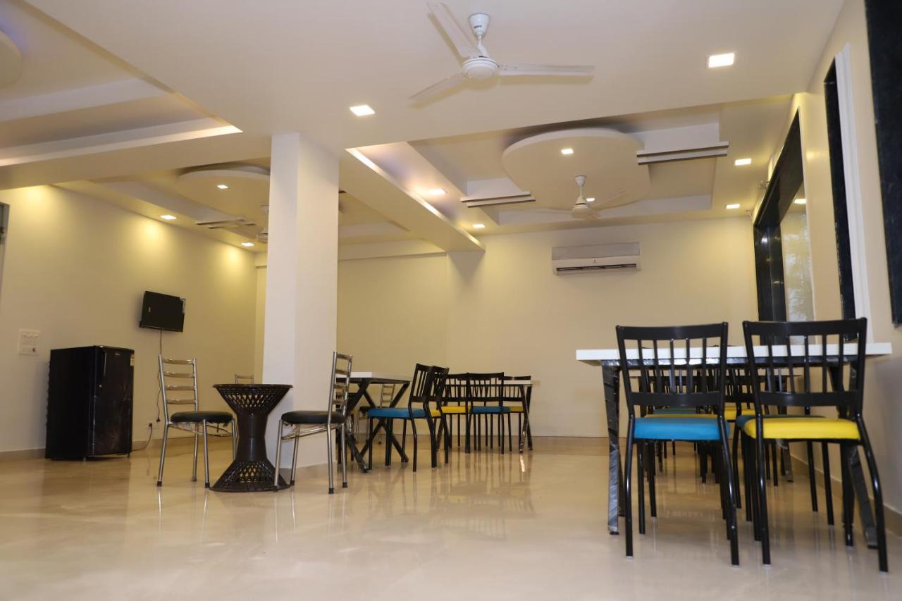 Nirvana Rooms Gurgaon Exteriör bild